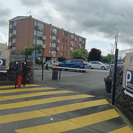 Hotel Et Spa Le Lion D'Or Pont-Évêque Eksteriør billede