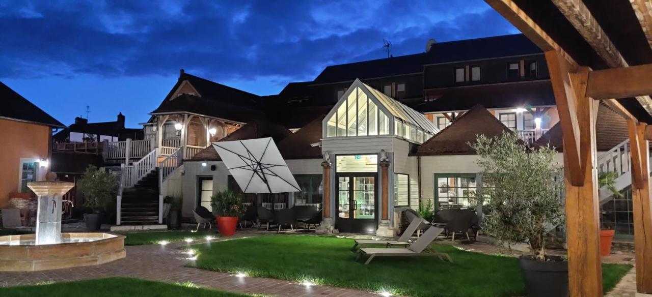 Hotel Et Spa Le Lion D'Or Pont-Évêque Eksteriør billede