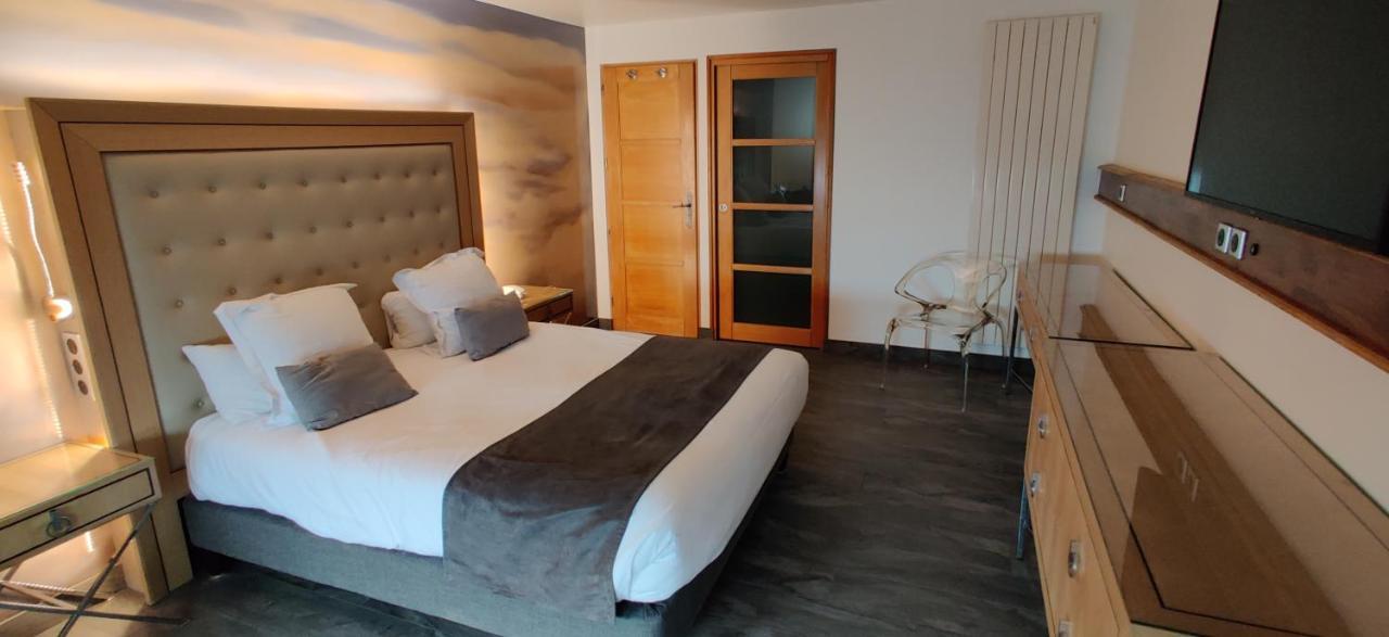 Hotel Et Spa Le Lion D'Or Pont-Évêque Eksteriør billede