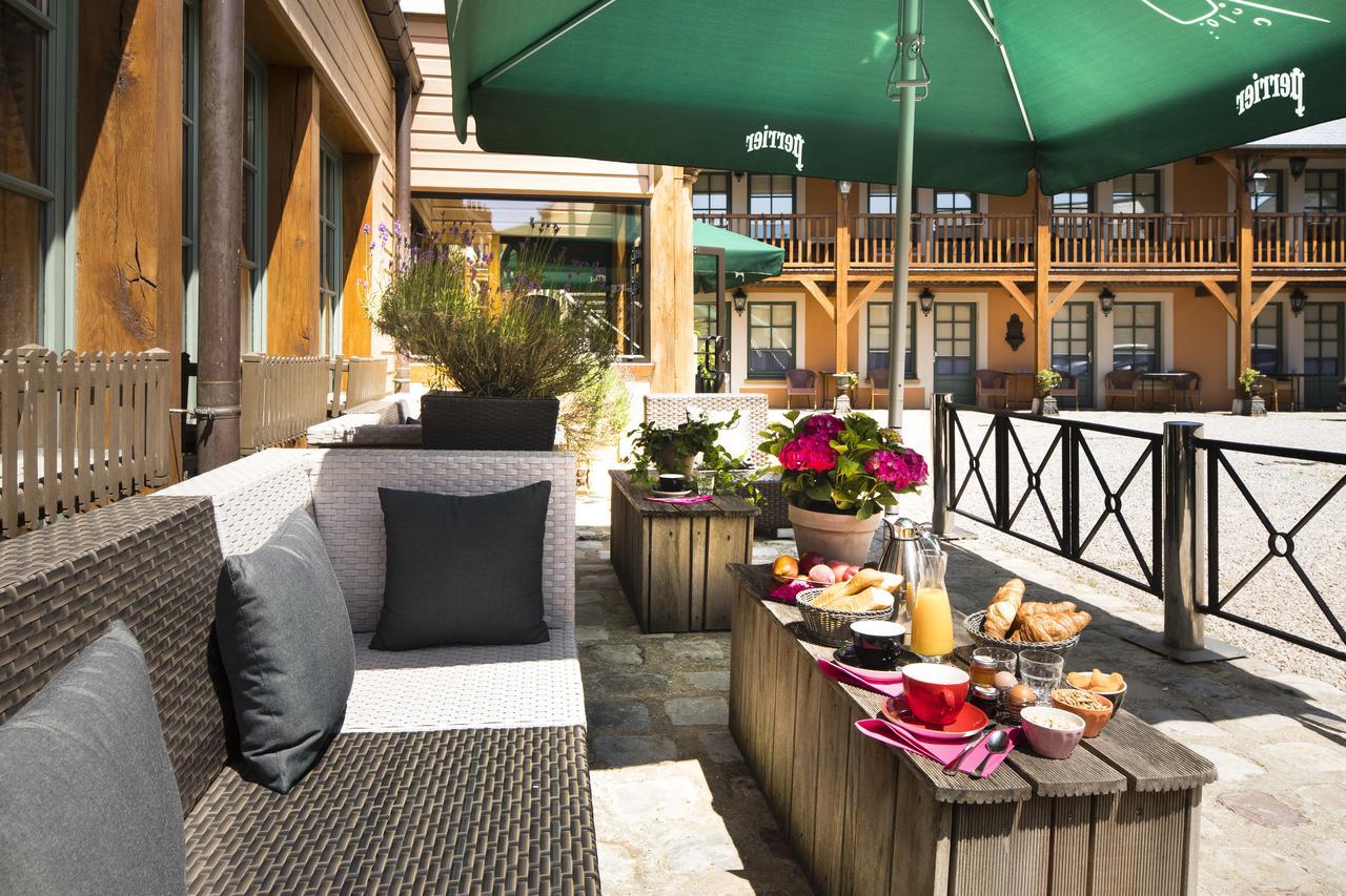 Hotel Et Spa Le Lion D'Or Pont-Évêque Eksteriør billede